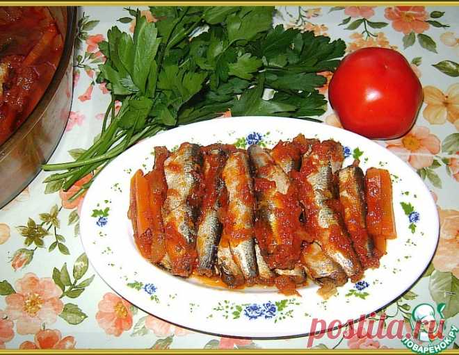 Салака в томатном соусе с овощами – кулинарный рецепт