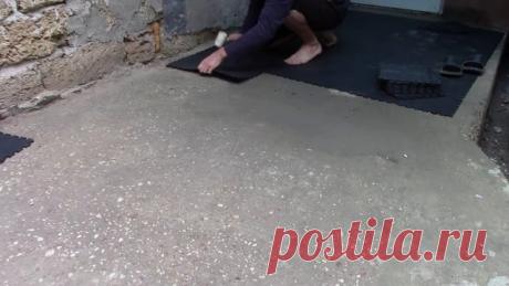 Как укладывать модульную ПВХ плитку для пола? Инструкция по монтажу на примере реального объекта - смотреть видео онлайн от «Akro-P - производство модульной ПВХ плитки» в хорошем качестве, опубликованное 11 августа 2025 года в 19:49:12 00:05:27.