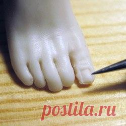 Лепка ног из полимерной глины. – 18 фотографий