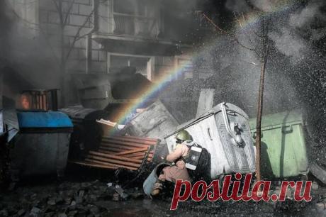 годовщина Майдана: Чтобы никогда не забыть: 60 самых впечатляющих кадров Евромайдана в Киеве. ФОТОрепортаж - героизм, майдан, память, евромайдан, годовщина Майдана (21.11.15 19:54) « Политика Украины « Фоторепортажи | Цензор.НЕТ