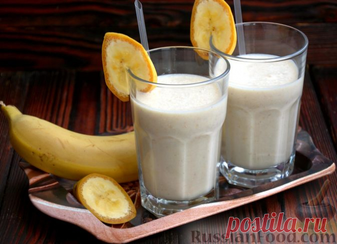 Рецепт: Молочный коктейль с бананом, мёдом и овсяными хлопьями на RussianFood.com