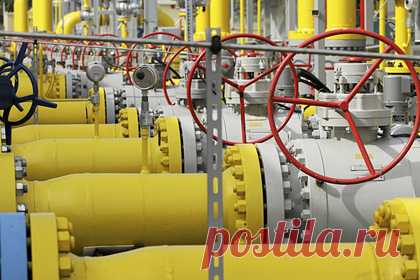 Польша возложила на Россию вину за «экстремальную ситуацию» на газовом рынке. Экстремальная ситуация на газовом рынке вызвана действиями России, сказал представитель правительства Польши по стратегической энергетической инфраструктуре Петр Наимский. Он возложил вину на Россию, отметив, что та «ограничила поставки газа получателям в Европе». Это форма давления, уверен он.