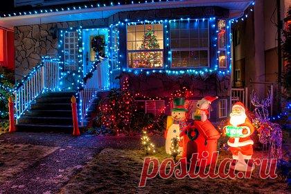 Германию призвали отказаться от иллюминации на Рождество. Власти и жителей Германии призвали отказаться от иллюминации на Рождество ради экономии энергии. Экологическая организация Deutsche Umwelthilfe отметила, что праздничные огни сжигают слишком много электричества. По словам руководителя организации, электрические гирлянды потребляют более 60 киловатт-часов в год.