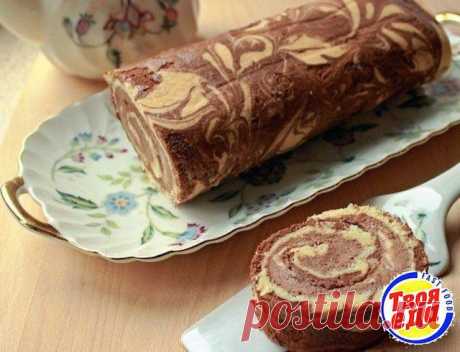 Мраморный рулет с шоколадным кремом