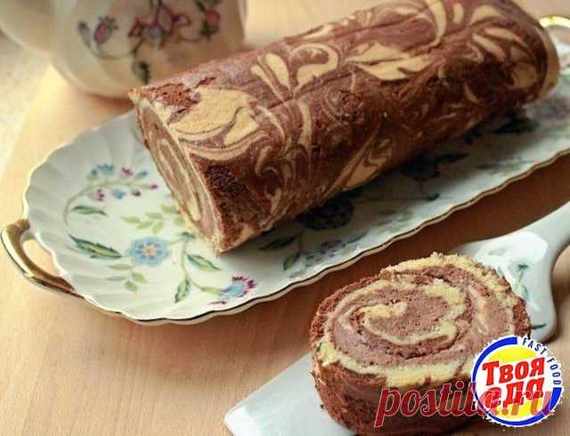 Мраморный рулет с шоколадным кремом