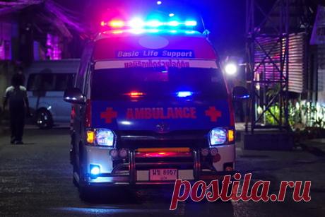 Россиянам дали совет по страхованию здоровья при поездке за границу. Российским туристам, планирующим зарубежные поездки, помимо оформления страховки порекомендовали иметь дополнительный запас наличных для непредвиденных медицинских расходов. Эксперты отмечают, что туристам не стоит беспокоиться из-за действительности страховых полисов за границей.