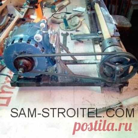 Самодельный токарный станок по дереву для домашней мастерской Простой самодельный токарный станок по дереву, фото и описание конструкции самоделки. Возникла идея, собрать токарный по дереву, чтобы точить различные заготовки и ручки для инструмента