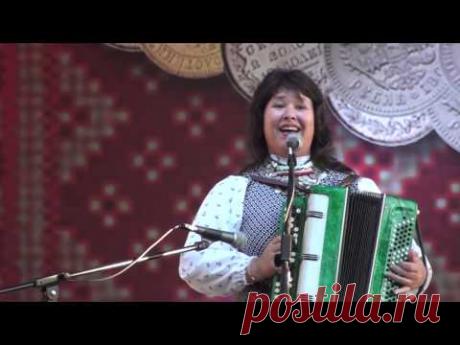 Анна Плотникова. Уходишь - уходи. Гербер в Москве 2015.