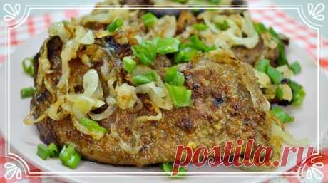 Бесподобные мягкие отбивные из говяжьей печени: вкуснее не бывает!

Предлагаем приготовить бесподобно мягкие отбивные из говяжьей печени.

Рецепт простой, на сковороде: более того — испортить блюдо практически невозможно! Готовятся отбивные из говяжьей печени в кляре (в яйце и муке), за счет чего сохраняют сочность, не пересушиваются.
Показать полностью…
