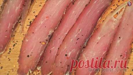 Вяленое мясо или балык Сегодня мы сделаем вяленое мясо или балык по-быстрому. Замаринуем мясо в коньяке. Это ускорит приготовление, сделает мясо нежнее и, конечно, придаст ему пикантный вкус и аромат.Приступим…Свинина 1кгСо...