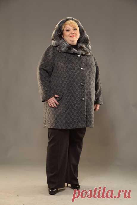 Пальто средней длины большого размера, модель 51205 | Фабрика Тревери