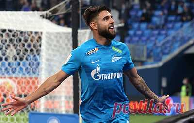 "Зенит" совершил обмен Юри Алберто на двух футболистов бразильского "Коринтианса". Юри Алберто подписал полноценный контракт с "Коринтиансом", за который выступал на правах аренды с 29 июня; состав "Зенита" пополнили защитник Роберт Ренан и полузащитник Ду Кейрос