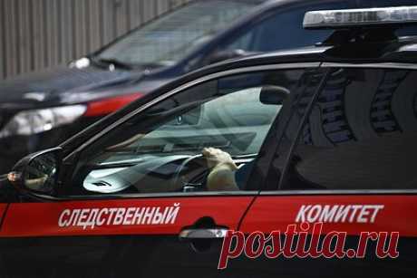 Российские следователи нашли убийцу спустя 30 лет. В Коми раскрыли убийство 30-летней давности — 49-летний житель Ухты обвиняется в расправе, совершенной в 1991 году, ее жертвой стал директор производственного объединения «Жилкомхоз». На протяжении трех десятков лет следователи по крупицам собирали информацию и в итоге установили причастного к преступлению.