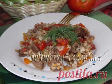 Перловка с мясом и овощами в мультиварке Перловка с мясом и овощами – блюдо по способу приготовления схожее с пловом. Если приготовить ее в мультиварке, то кушанье получится бесподобным