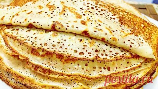 Блинчики из ничего


Блинчики из минимального набора продуктов. Если в холодильнике найдется хотя бы одно яйцо, то этого вполне достаточно для выпечки целой стопки нежных блинчиков на воде.


Ингредиенты (на 20 тонких блинчиков):
яйцо - 1 шт.
вода (холодная) - 700 мл
сахар - 2 ст.л.
соль - 0,5 ч.л.
разрыхлитель - 2 ч.л.
мука - 320 г
растительное масло - 1 ст.л. (для жарки блинчиков!
Приготовление:
Яйцо разбить в миску. Добавить соль, сахар и половину холодной воды. Взбить ...