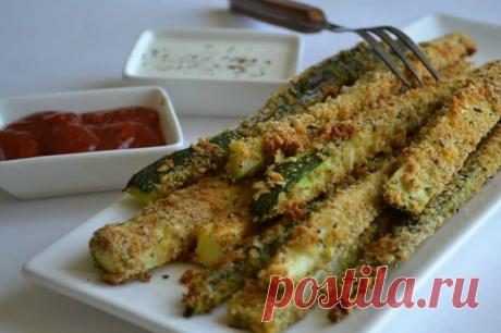 Кабачковые палочки в панировке: съедаются, не успев остынуть. - На Кухне