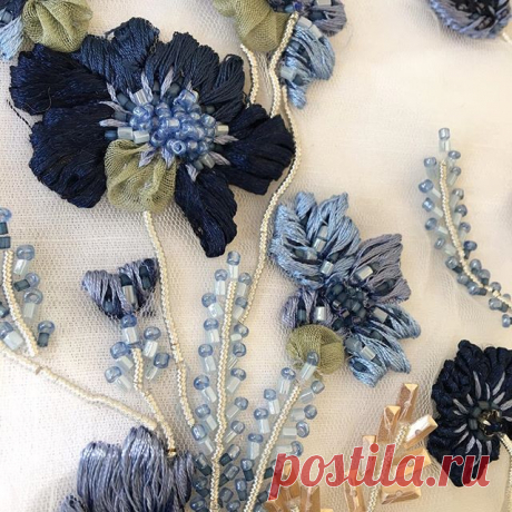 Flower picking | #handembroidery #floral #meadow #detail #design #threadwork with #beading and #silk #organza #applique #broderie #artisanal #couture #embellishments #fashion #bridal