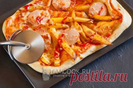 Пицца с картошкой и колбасой