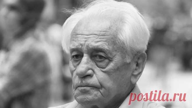 На Украине сообщили о смерти экс-нардепа Степана Хмары. Скончался экс-нардеп Верховной рады Степан Хмара. Об этом сообщило издание "Страна.ua" со ссылкой на депутата от партии "Европейская солидарность" Владимира Вятровича. Отмечается, что Хмара умер на 87-м году жизни. В ...