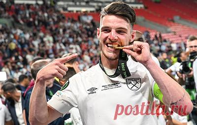 "Вест Хэм" объявил об уходе полузащитника Райса за рекордную для британского футбола сумму. Ранее самым дорогим трансфером в чемпионате Англии был переход Джека Грилиша из "Астон Виллы" в "Манчестер Сити"