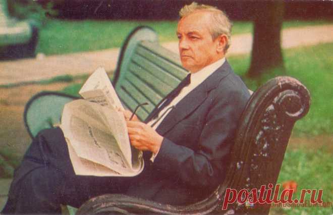 1981. Путешествие в другой город - кадр из фильма - о2163 | POSTCARDSMUSEUM.com