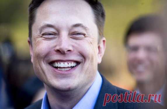 «Он вёл себя как козёл» — Элон Маск о встрече со Стивом Джобсом и инновациях Apple