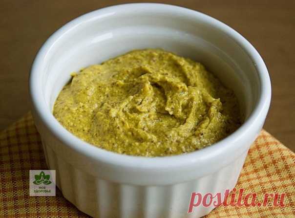 #Cекреты_здоровья#
ЧEPEЗ 1-2 MECЯЦА HAЧНУT PAСТИ HOВЫЕ BOЛОСЫ...

После этой горчичной маски появляется «подшерсток» - то есть спящие луковички волос активизируются и улучшается густота, волосы не выпадают.

Вам понадобится:
2 ст. ложки горчицы,
2 ст. ложки сахара,
1 желток (лучше из домашнего яичка),
2 ст. ложки репейного масла (можно брать персиковое, жожоба, оливковое, льняное).

Горчицу смешав с сахаром вначале запаривают двумя столовыми ложками кипятка, потом добавляю...