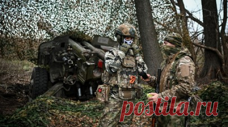 Поражены формирования 14 украинских бригад: за сутки ВСУ потеряли в курском приграничье более 300 боевиков и танк. Российские военнослужащие из группировки войск «Север» продолжают громить противника в курском приграничье, заявили в Минобороны РФ. По данным ведомства, бойцы нанесли поражение формированиям 14 украинских бригад и отразили шесть контратак противника. За сутки ВСУ потеряли более 300 военнослужащих, танк, боевую машину пехоты, два бронетранспортёра, восемь боевых бронированных…