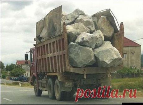 Челябинская щебёнка......
Продам  комплект  зимней  резины