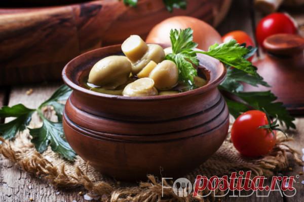 Маринованные шампиньоны «К празднику» - рецепт приготовления с фото
