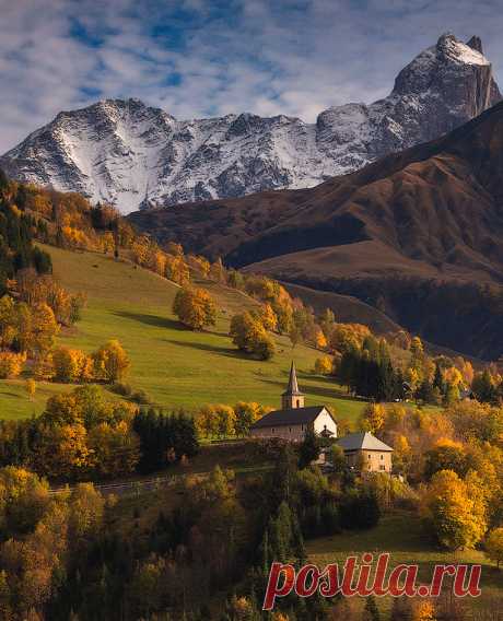 coiour-my-world:
“Quiet autumn by Giuseppe Chiauzzi on Fivehundredpx ~ Alps, France
”