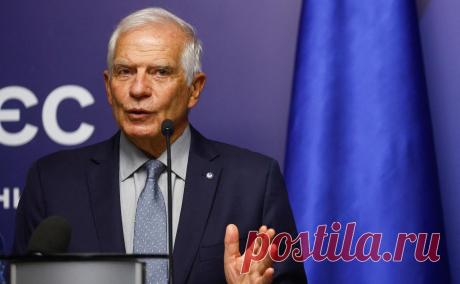 Боррель фразой о лисе в курятнике оценил нейтралитет Китая по Украине. Китай может сделать больше в вопросе мирного урегулирования по Украине, хотя ЕС и не ждет от него поддержки европейкой позиции, сказал Боррель. Он при этом раскритиковал и декларируемый Пекином нейтралитет в конфликте