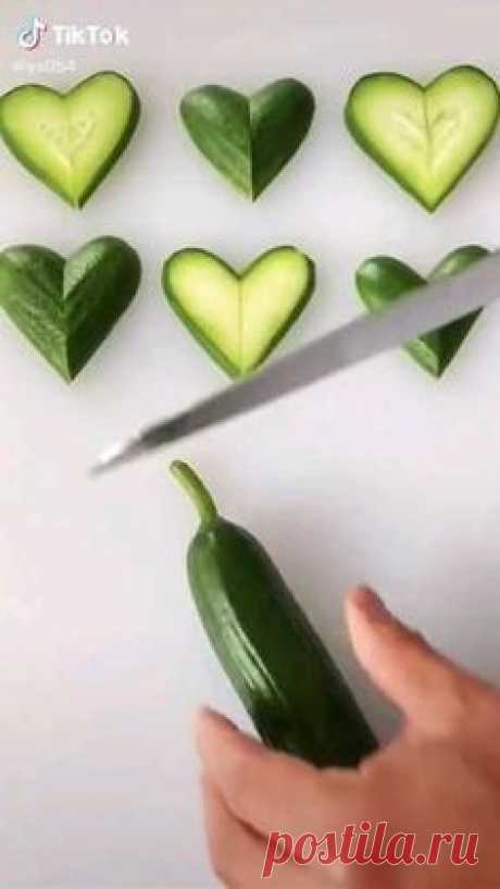 Deko Idee🥒🥒🥒 [Video] in 2021 | Gemüseschnitzen, Kochen und backen rezepte, Anrichten auf dem teller