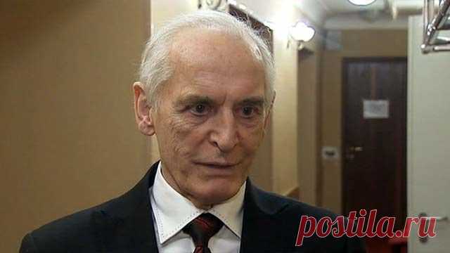 5 главных ролей Василия Ланового - За кадром - Документальное кино - Первый канал