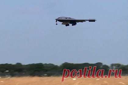B-2 отбомбился смайликом