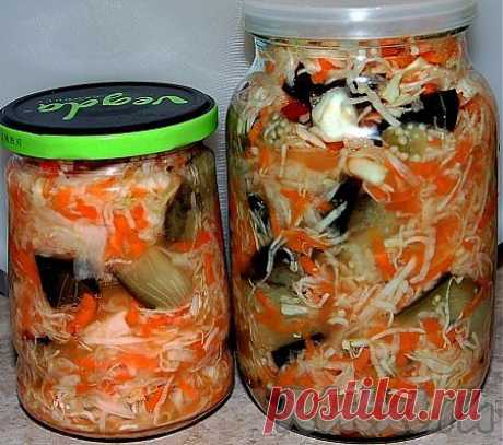 Зимняя капуста с баклажанами.