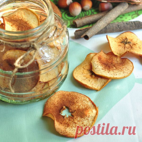 Яблочные чипсы с корицей