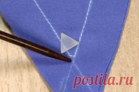VIDEO: Sew Perfect Collar Points (from Threads Magazine) Watch this Threads Essential Technique video to learn how to sew professional-looking collar points. For sharp corners, drive to a point and pivot. There are all sorts of corners: 90-degree, 45-degree, and less—or more. Watch this video to achieve well-sewn outside corners, such as collar points.