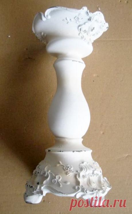 Подсвечники и Свечи в стиле Прованс и Кантри для дизайна интерьера квартиры, дома, дачи, комнаты, гостиной, кухни и столовой можно недорого купить в интернет магазине Уголок Прованса в Москве