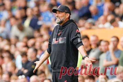 Клопп оценил вероятность увольнения после разгромного поражения «Ливерпуля» в ЛЧ. Тренер «Ливерпуля» Юрген Клопп оценил вероятность увольнения после разгромного поражения команды в Лиге чемпионов. «Не особо волнуюсь. У нас достаточно спокойные владельцы, они ожидают, что в этой ситуации разберусь я, а не кто-то другой», — заявил Клопп. 7 сентября «Ливерпуль» уступил «Наполи» со счетом 1:4.