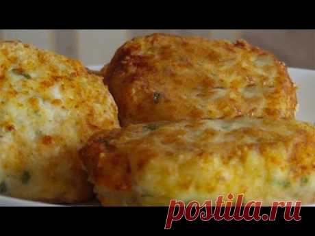 Домашние куриные котлетки с творогом,сыром и зеленью
