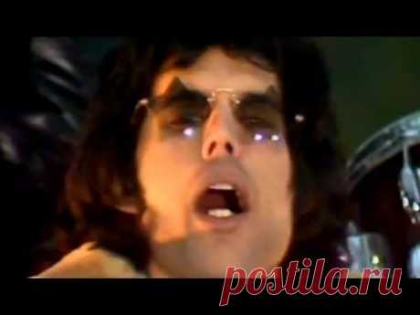 Queen - We Will Rock You (Official Video)