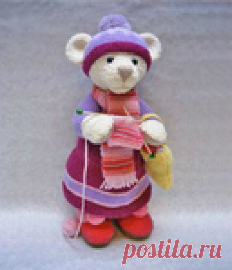 Мишка-рукодельница Алан Дарт.