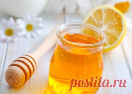 Эта зрелая женщина каждое утро съедает ложку мёда с корицей… Результаты действительно поразительные! Всё лишнее уходит безвозвратно! - Образованная Сова