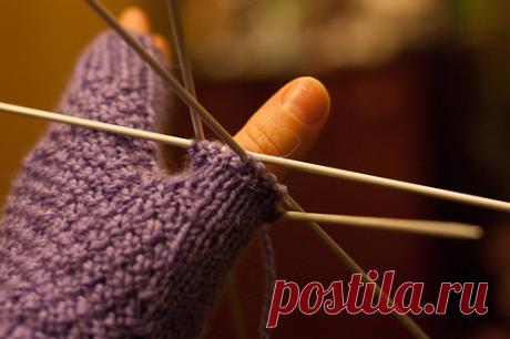 Мастер-класс митенок спицами - Модное вязание