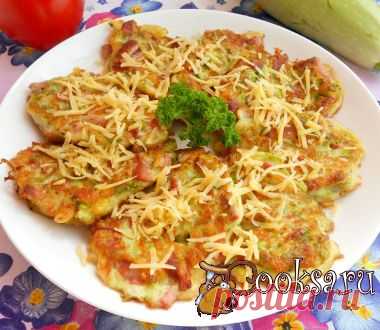 Оладьи из кабачков с сыром и колбасой рецепт с фото