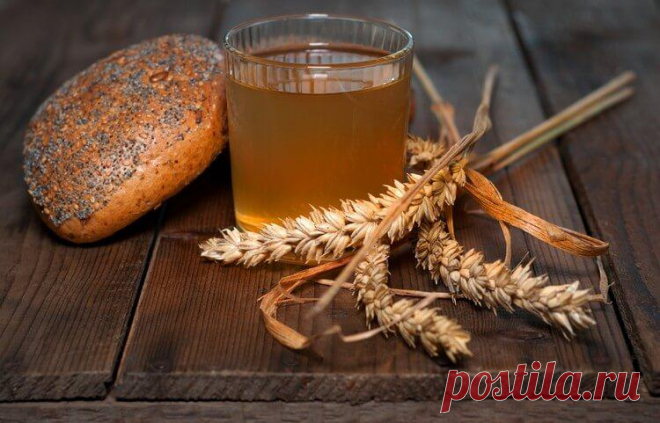 💧 🍞 Домашний квас на сухих дрожжах: рецепт с двойным брожением 🌿 🍋 😋 Насладитесь уникальным и освежающим вкусом настоящего кваса, приготовленного по традиционной технологии двойного брожения! Изготовьте его дома, используя ржаной хлеб, сухие дрожжи и специи по вкусу.🍺🍞🌿