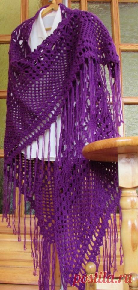 ​Шаль вязаная Фиолет ажур.