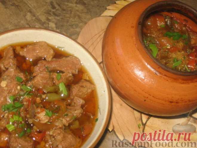 Мясо в горшочках - 20 вариантов приготовления.