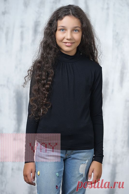 Школьная форма от марки VAY. Школьная водолазка для девочек от VAY (артикул ВК-21Д), цветовое решение черный. Ещё больше школьной формы марки ВЭЙ на наших сайтах. Официальное представительство бренда VAY: купить в розницу в магазине Согревай.ру https://www.sogrevay.ru, оптовые закупки на Ньювэй.ру https://www.newvay.ru